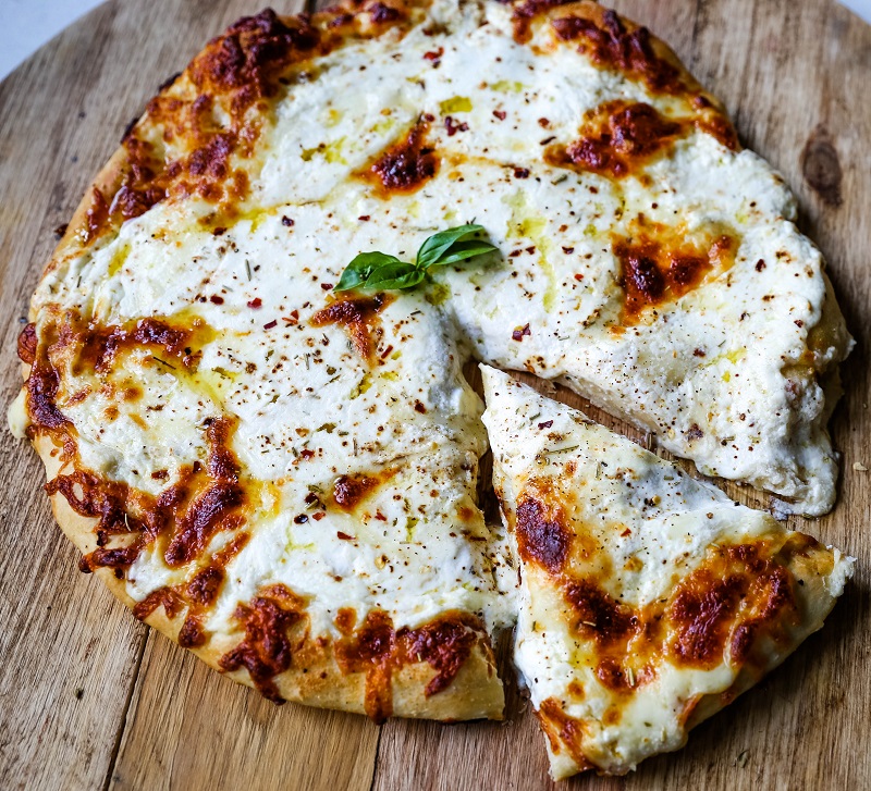 Recipe White Ricotta Pizza Pairs With Dry Rose Silver Thread Winery 