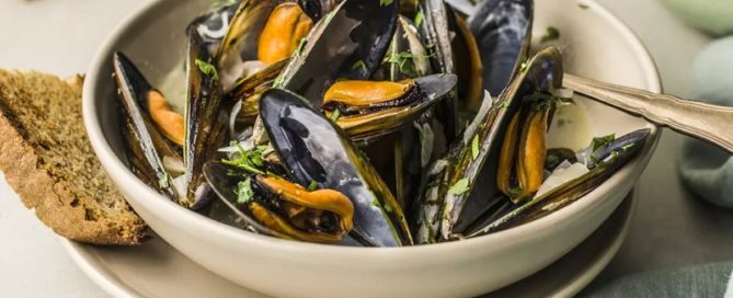 Steamed-Mussels